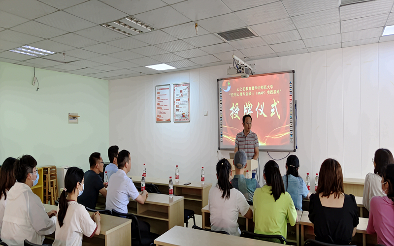 微信图片_2022061019330911_副本.jpg