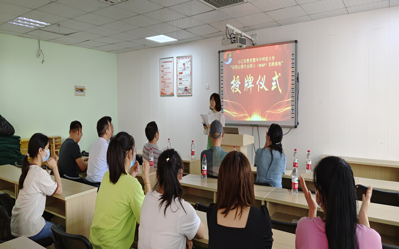 微信图片_2022061019330912_副本.jpg