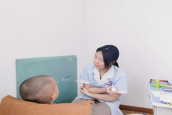 武汉儿童语言康复中心为您分享明明的口肌训练案例