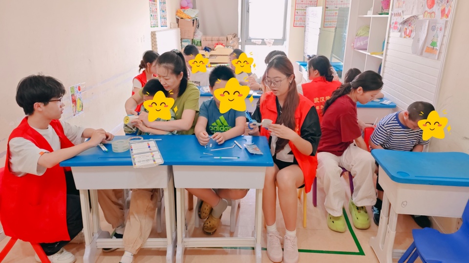 新闻图